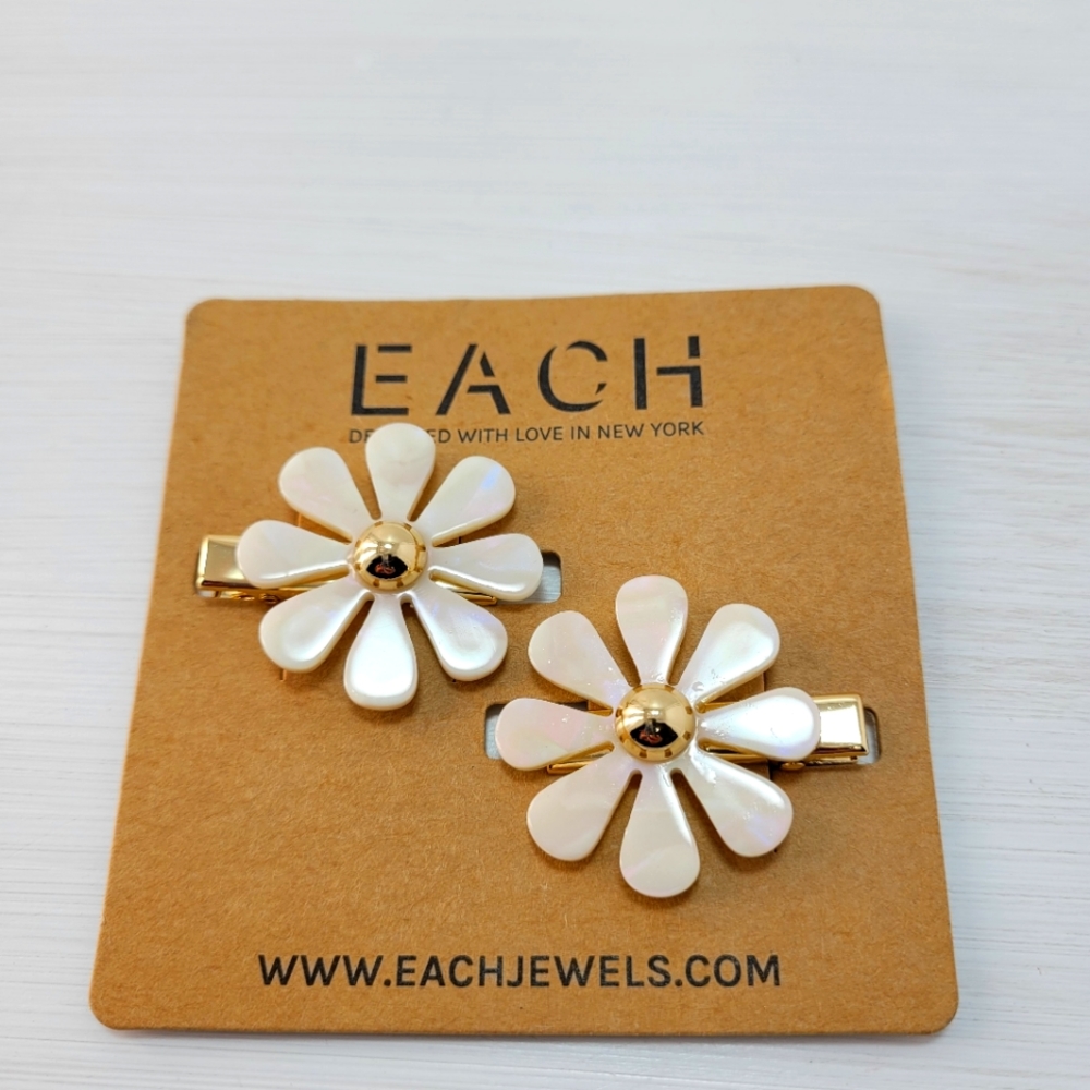 Hair clips
